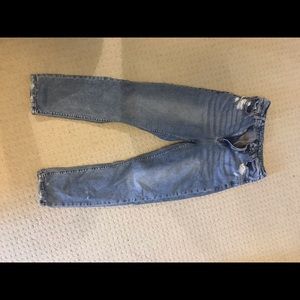 AE Stretch curvy mom jeans size 6